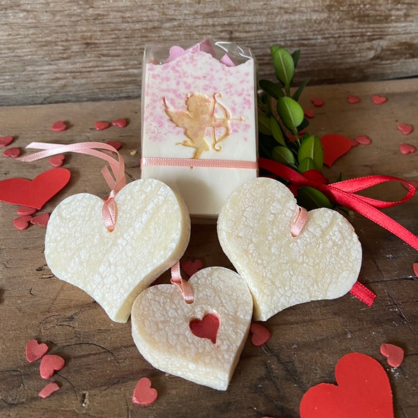 Valentins Amor - Seifenstück und Seifenanhänger