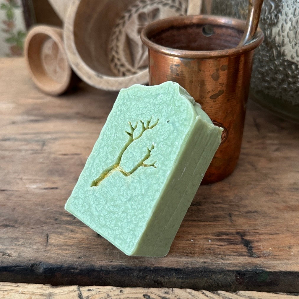 Xavers Holzige - Naturseife mit Sandelholz