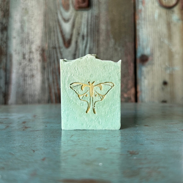 Golden Moth - Waldmeisterseife