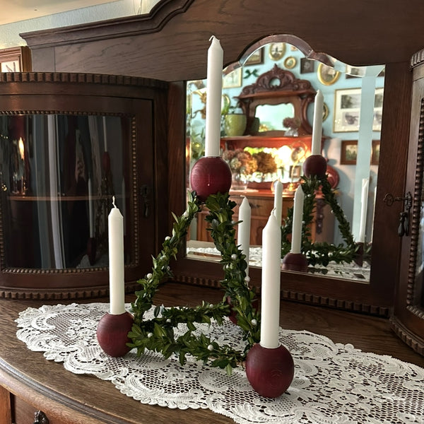 Paradeiserl – Bayerischer, handgefertigter Weihnachtsschmuck aus Holz