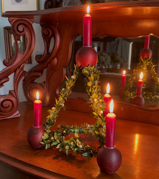 Paradeiserl – Bayerischer, handgefertigter Weihnachtsschmuck aus Holz